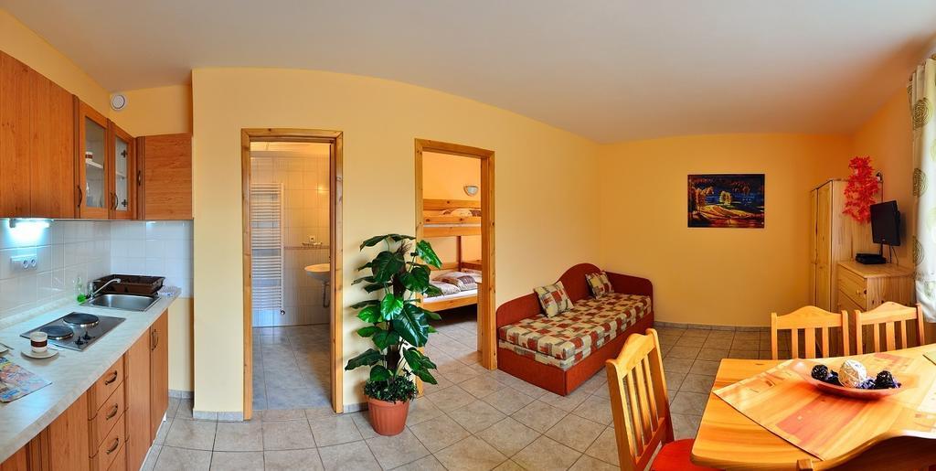 Vila Horal Liptovský Mikuláš Zimmer foto